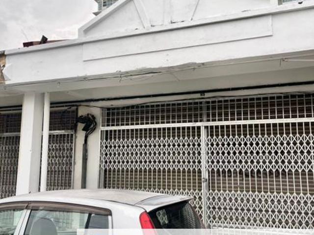 Shop for rent in Bukit Ledang, Johor
