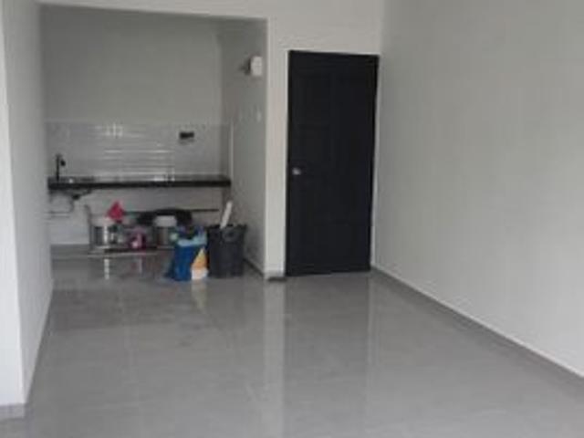 Flat for sale in Pulai, Bukit Ledang