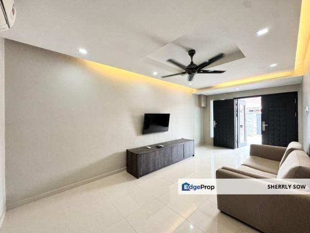 House for sale in Pulai, Bukit Ledang