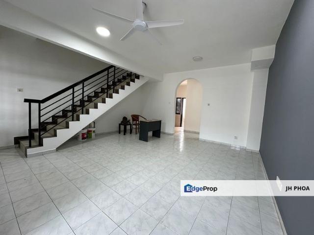 House for sale in Pulai, Bukit Ledang