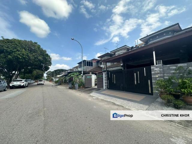 House for sale in Pulai, Bukit Ledang