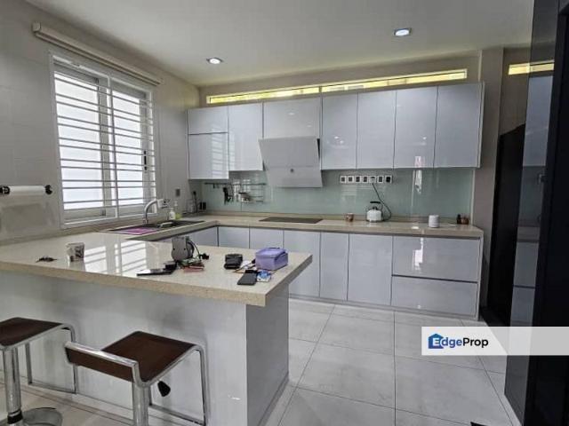 House for sale in Pulai, Bukit Ledang