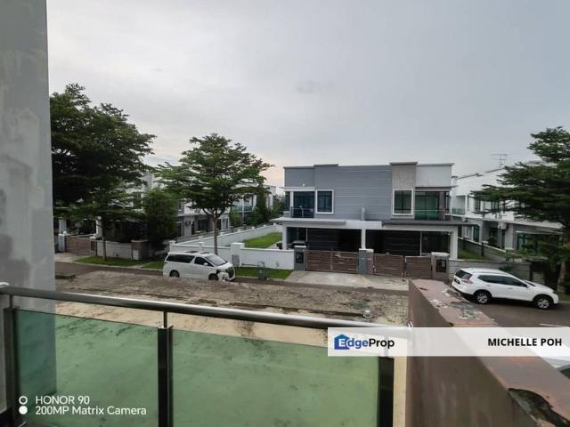 House for sale in Pulai, Bukit Ledang