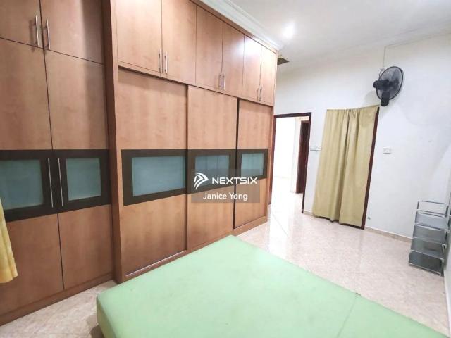 House for rent in Pulai, Bukit Ledang