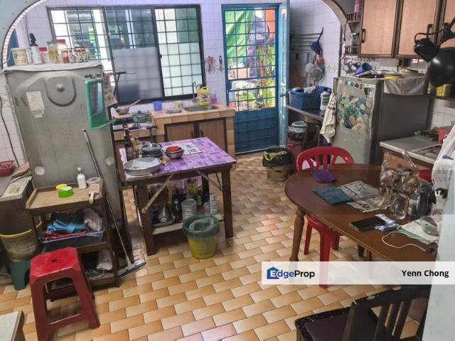 House for sale in Country Heights Damansara, Kuala Lumpur