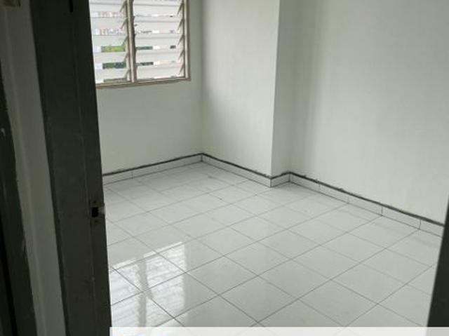 Condominium for rent in Mukim 13, Georgetown