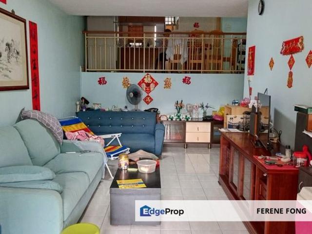 House for sale in Ulu Tiram, Johor