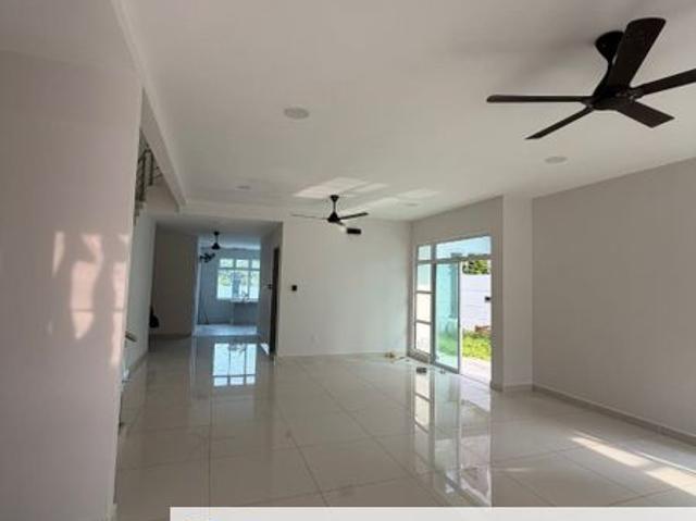 House for sale in Ulu Tiram, Johor Bahru