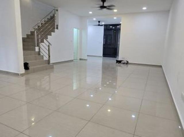 House for rent in Ulu Tiram, Johor