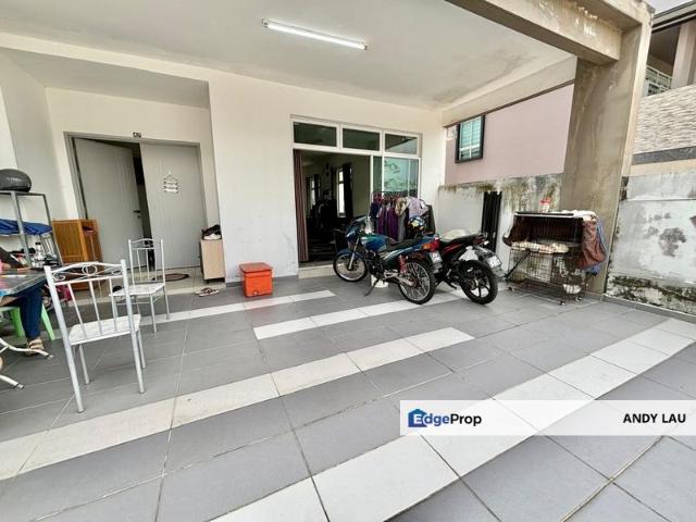 House for sale in Ulu Tiram, Johor