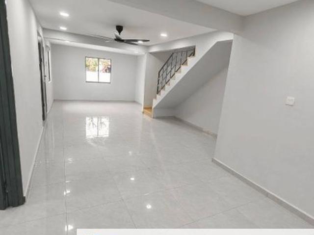 House for sale in Ulu Tiram, Johor
