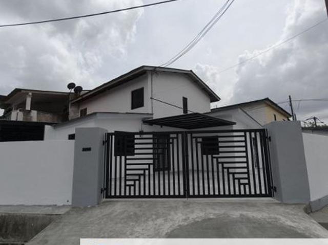 House for sale in Ulu Tiram, Johor