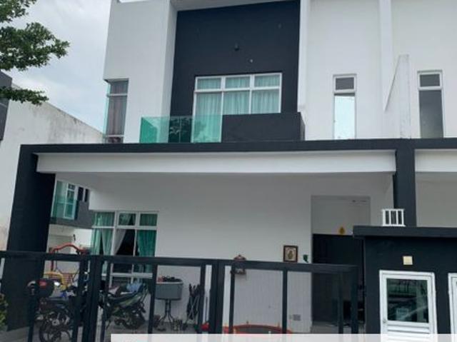 House for sale in Ulu Tiram, Johor