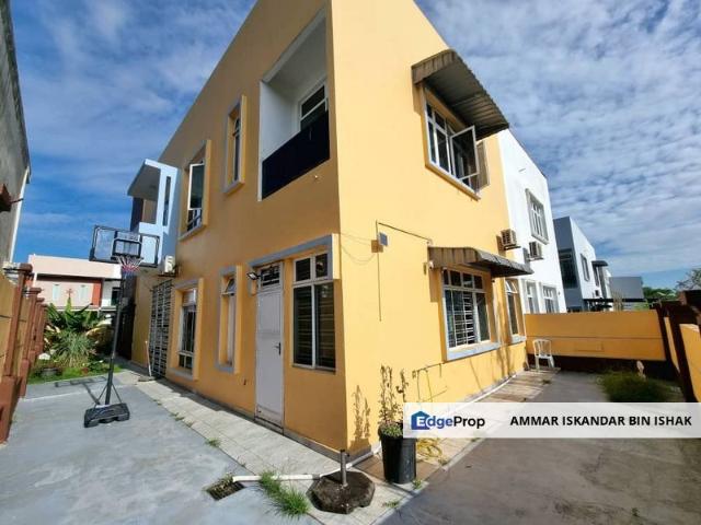 House for sale in Ulu Tiram, Johor