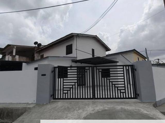 House for sale in Ulu Tiram, Johor