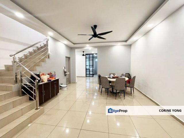 House for sale in Ulu Tiram, Johor