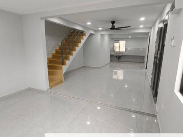 House for sale in Ulu Tiram, Johor