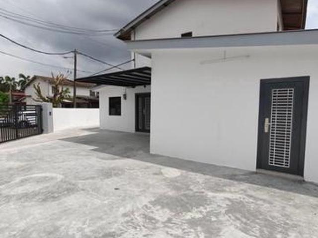 Terraced House for sale in Ulu Tiram, Johor