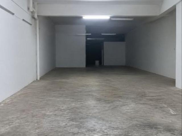Shop for rent in Ulu Tiram, Johor