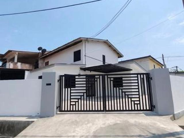 Terraced House for sale in Ulu Tiram, Johor