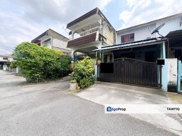 House for sale in Kajang, Langat