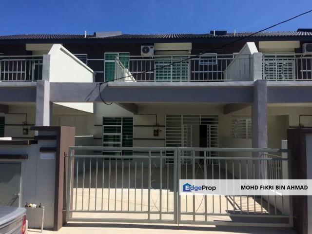 House for rent in Malaka