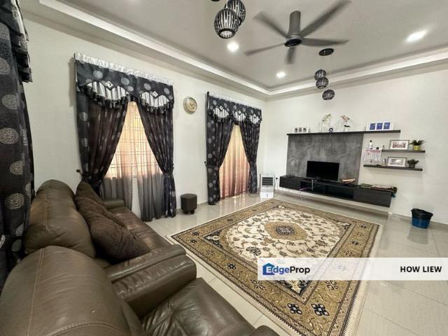 House for rent in Malaka