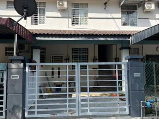 Townhouse for sale in Bukit Katil, Malaka