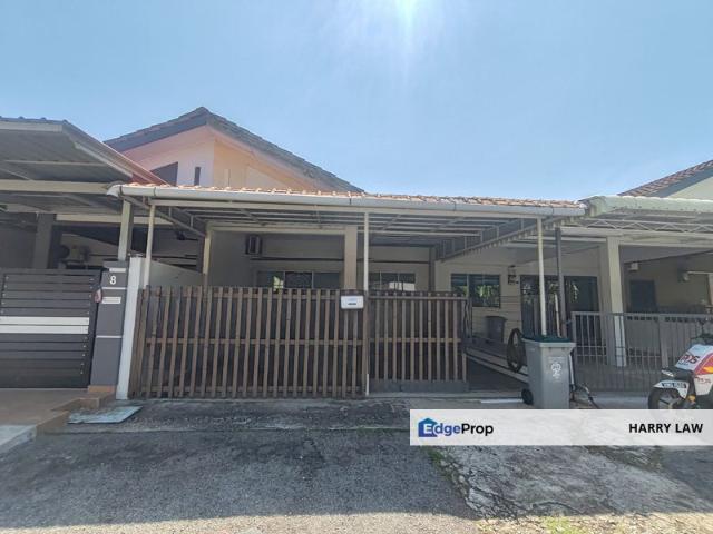 House for rent in Malaka
