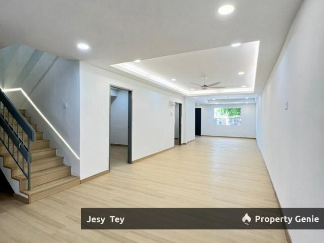 Terraced House for sale in Taman Bukit Kempas, Johor Bahru