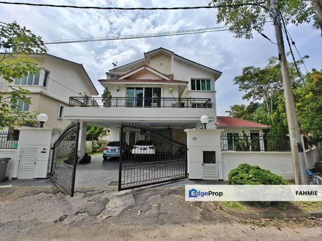 House for sale in Sendayan Village, Negeri Sembilan