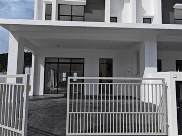 House for sale in Sendayan Village, Negeri Sembilan
