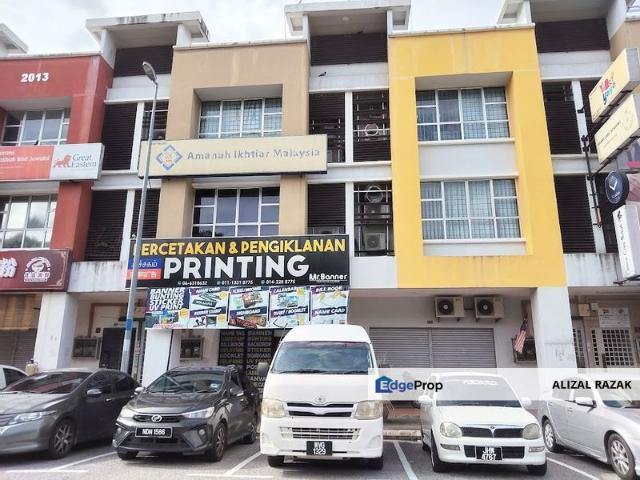 Shop for sale in Sendayan Village, Negeri Sembilan