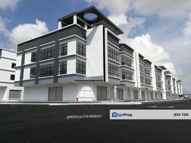 Shop for rent in Sendayan Village, Negeri Sembilan