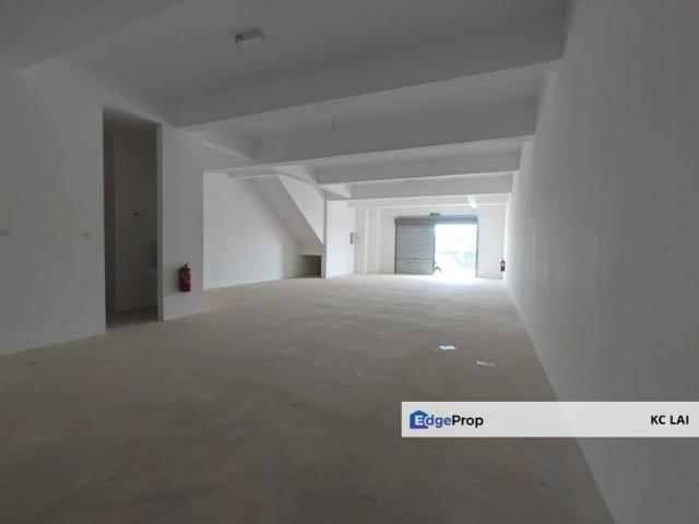 Shop for rent in Sendayan Village, Negeri Sembilan