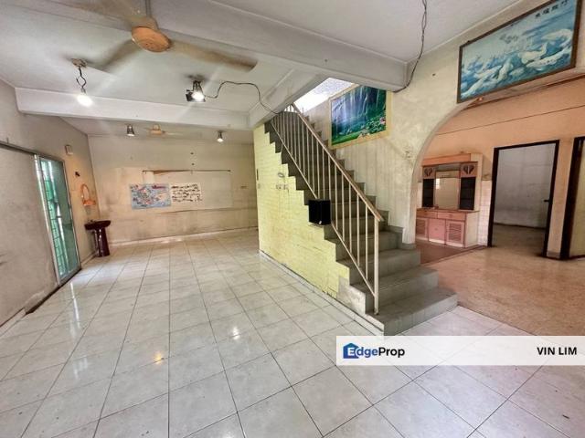House for sale in Sendayan Village, Negeri Sembilan