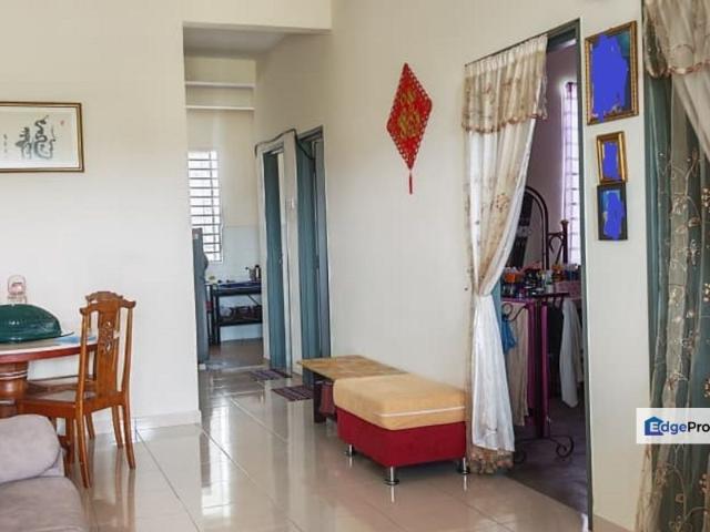 House for sale in Sendayan Village, Negeri Sembilan