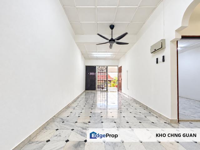 House for sale in Taman Bukit Kuchai, Majlis Bandaraya Subang Jaya
