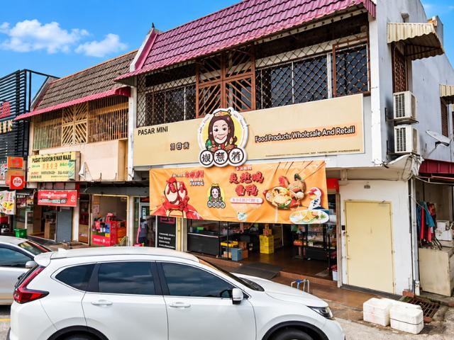 Shop for sale in Kepong