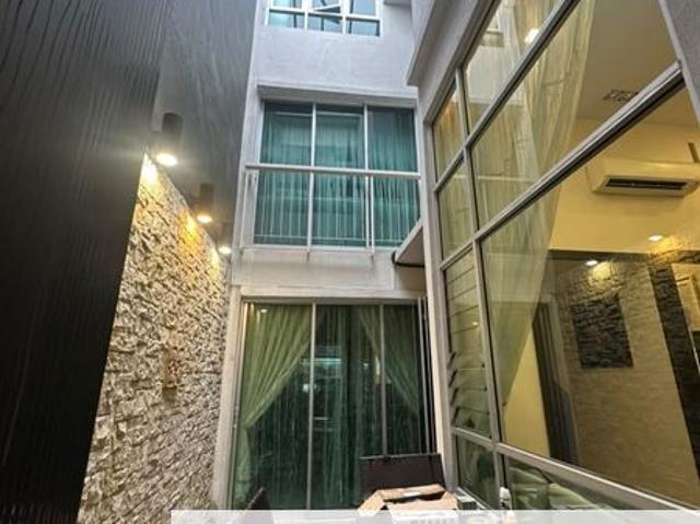 House for sale in Country Heights Damansara, Kuala Lumpur