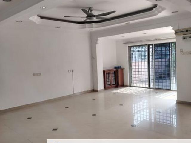 House for sale in Petaling Jaya, Petaling