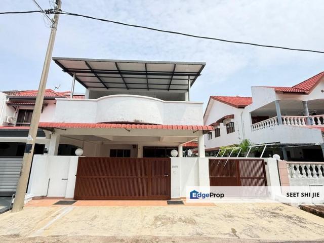 House for rent in Malaka