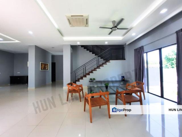 House for sale in Kajang, Langat