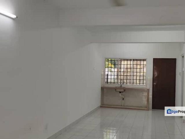 House for rent in Kampung Pengkalan Rinting, Johor Bahru