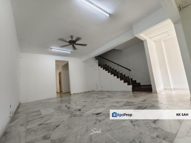House for sale in Kajang, Langat