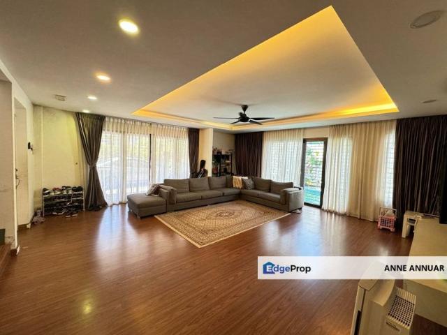 House for sale in Country Heights Damansara, Kuala Lumpur