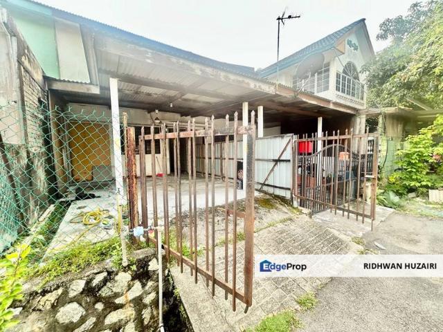 House for sale in Kajang, Langat