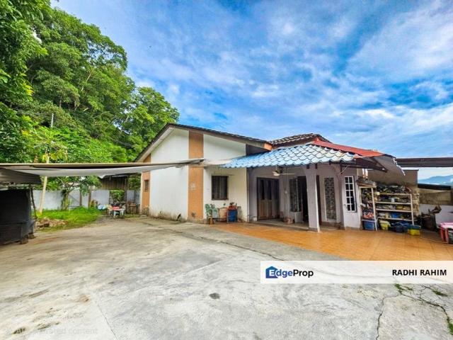 House for sale in Kajang, Langat