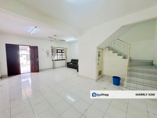 House for sale in Kampung Melayu Majidee, Johor Bahru