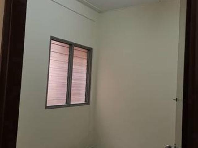 Flat for sale in Kajang, Langat